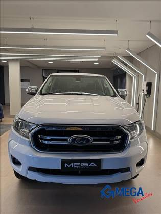 FORD RANGER 3.2 XLT 4X4 CD 20V DIESEL 4P AUTOMÁTICO